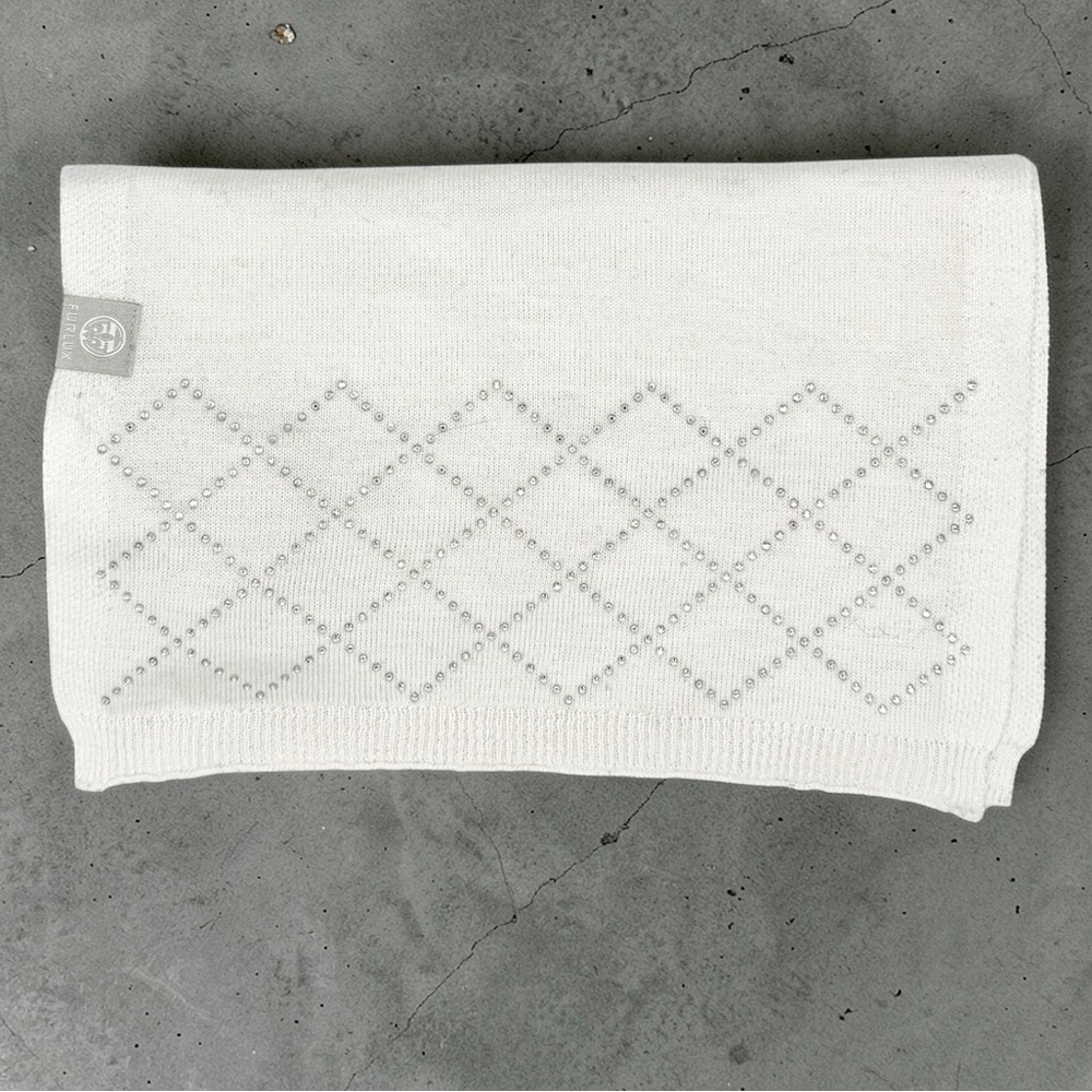FURLUX Cashmere Scarf with Rhinestone Embellishment Diamond Pattern White NWT